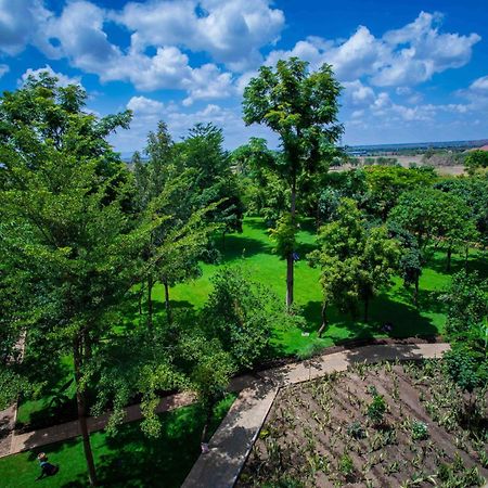 Panone Hotels - King'ori Kilimanjaro Airport Moshi Bagian luar foto